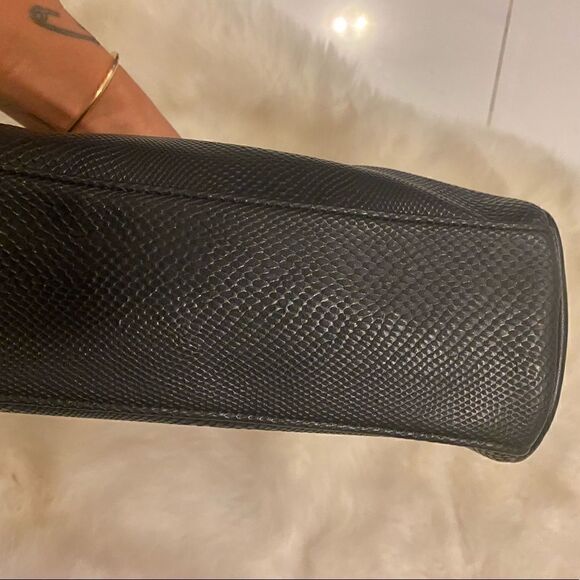 Heart Cosmetic Case BNWT #12 - Picture 8 of 8